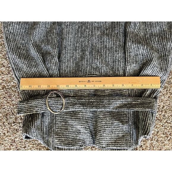 Womens warm romper, grey with silver buckle, NWT, size XL but runs small - Picture 5 of 6